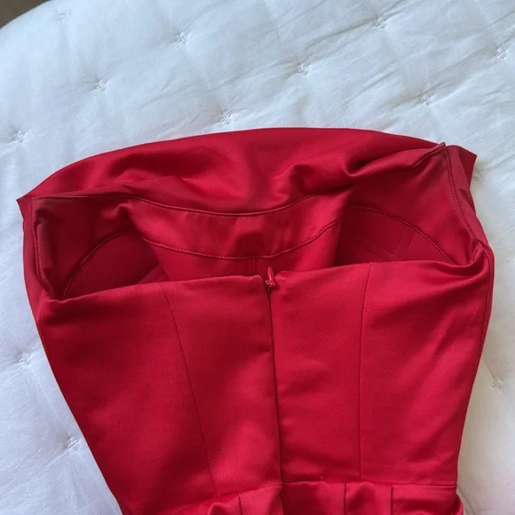 House of CB London XS Adrienne Red Scarlet Strapless Gown Ruched - Picture 11 of 11